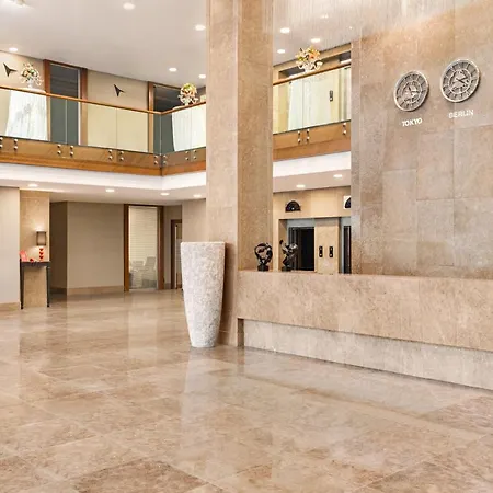 Hotel Ramada Plaza By Wyndham