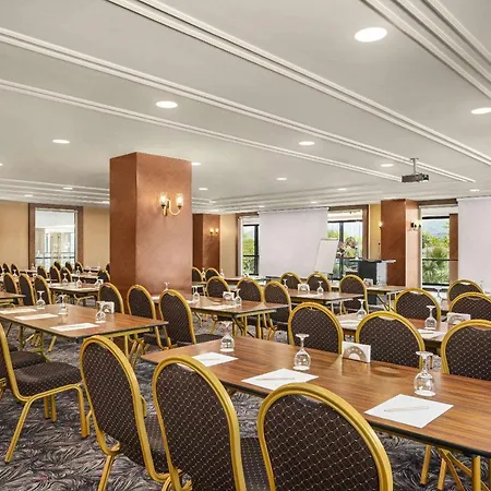 Hotel Ramada Plaza By Wyndham 5*